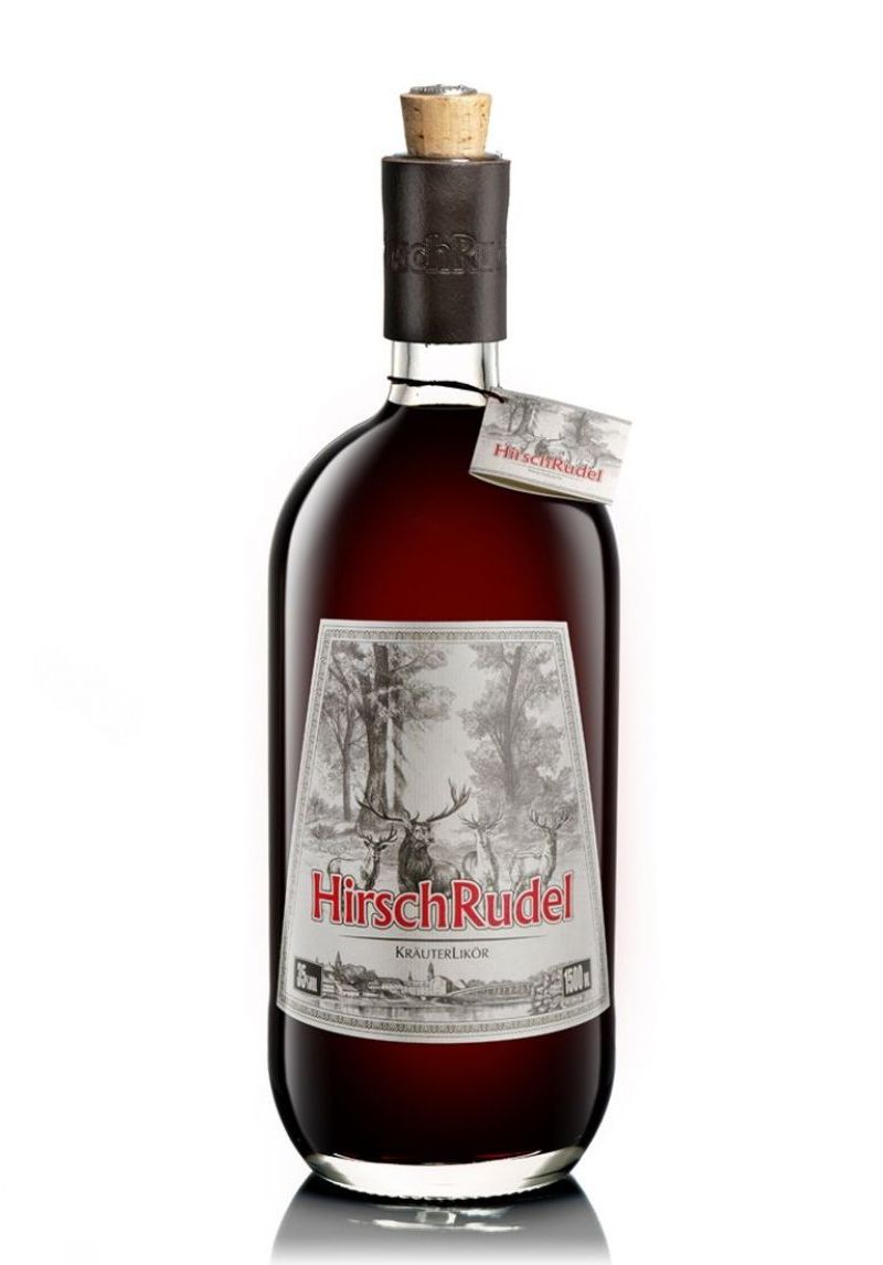 Kräuterlikör Hirschrudel